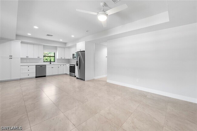 Foto del edificio - 11251 Dean St