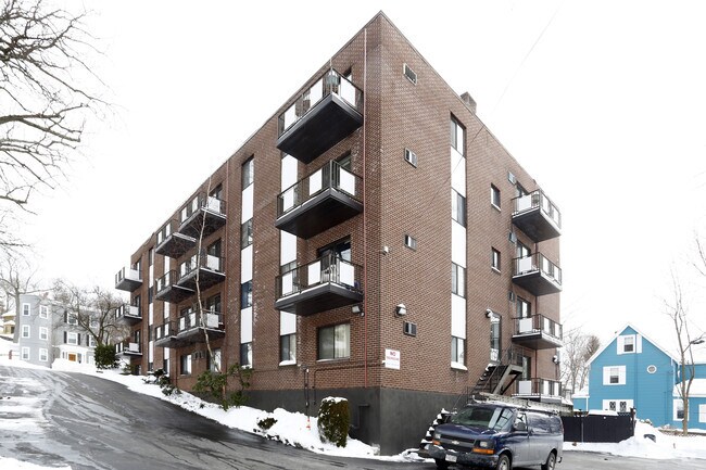Foto del edificio - Woodbridge Heights