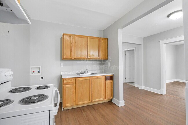 Foto del edificio - 701 Hazel St