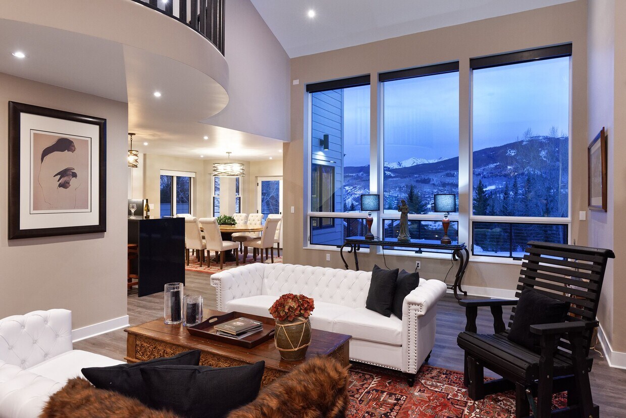Foto principal - 888 Horse Ranch Dr
