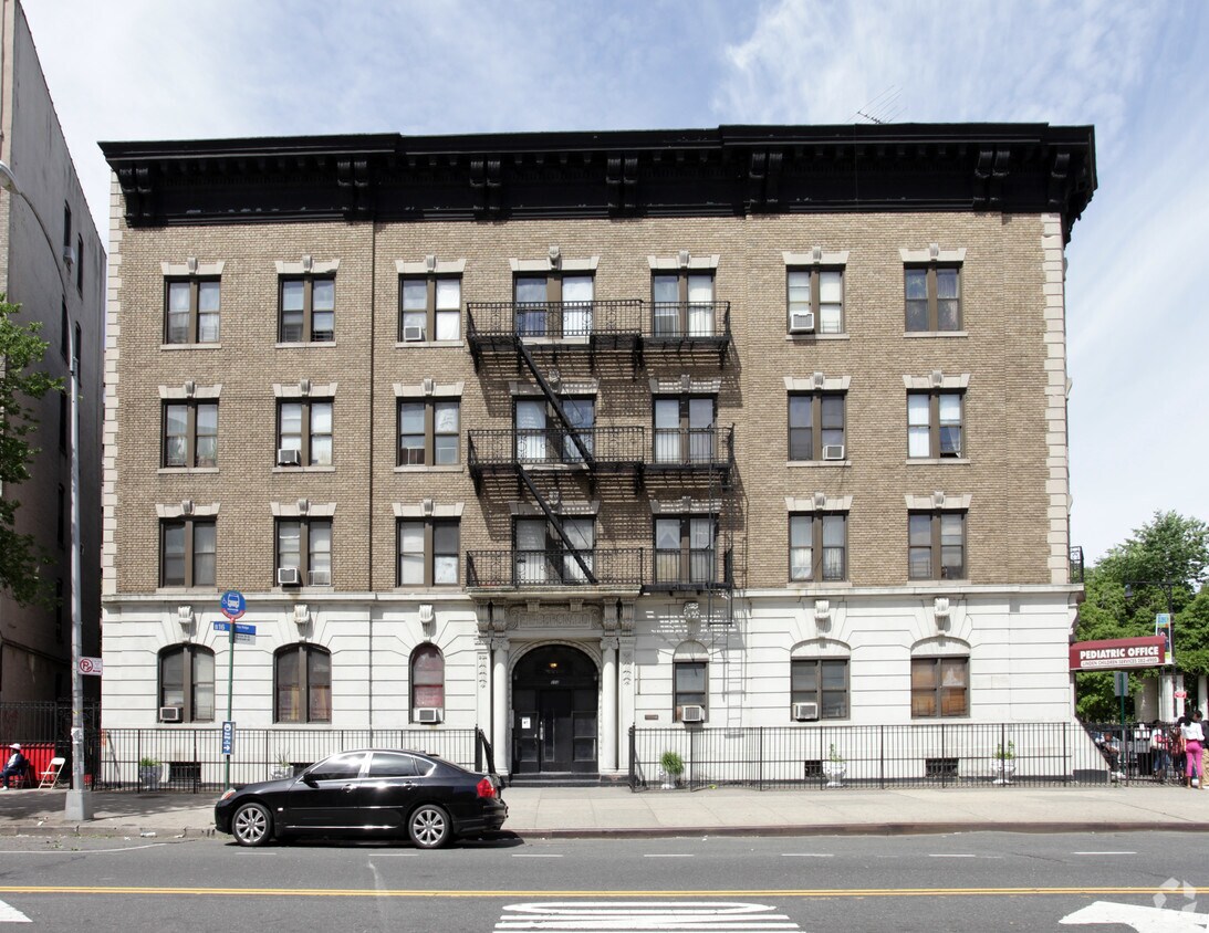 Building Photo - El Coronado