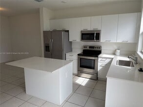 Building Photo - 12421 NW 23rd Ct