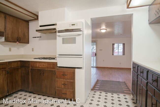 Foto del edificio - 3 br, 2 bath House - 11612 Constitution St...