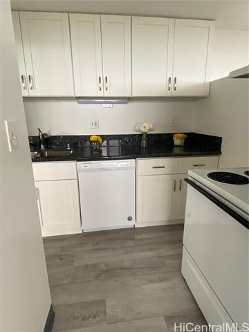 Building Photo - 1060 Kamehameha Hwy