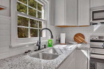 Building Photo - The Deese | $150/Week (First 4 Weeks Limited Promo!) Utilities Included + Private Room