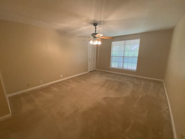 Building Photo - 1280 Middle Tennessee Blvd