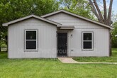 Primary Photo - 817 E 4th Ave