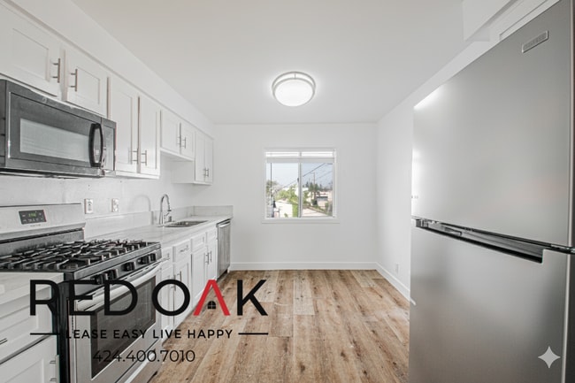 Building Photo - 1720 Cerritos Ave