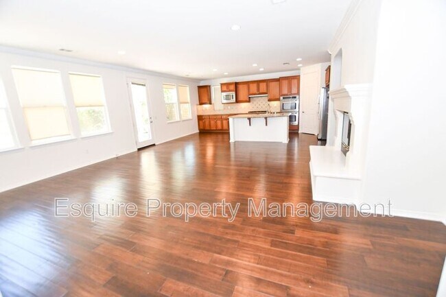 Building Photo - 359 Sycamore Cottage Ct