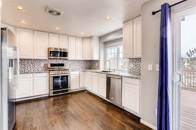 Building Photo - 2345 South Ireland Way, Aurora, CO, 80013