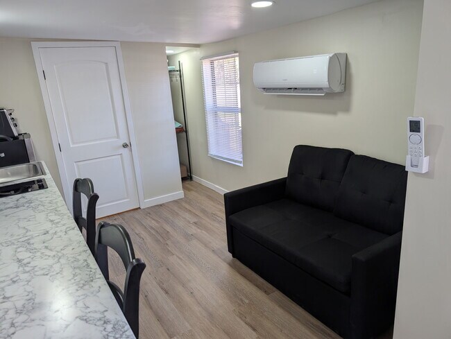 Foto del edificio - 243 Cobb St