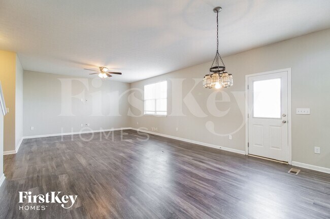 Foto del edificio - 283 Glen Crossing Dr