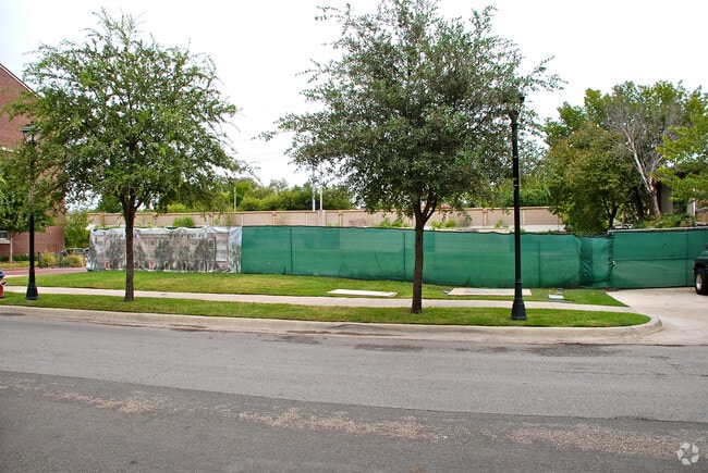 Building Photo - Eastern Avenue Apartments