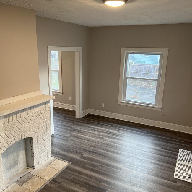 Foto del edificio - 931 Peerless Ave