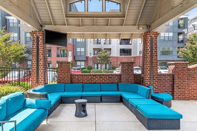 C243050_Wesley_Village_CABANA_03 - Wesley Village