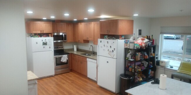 Foto del edificio - UW 22nd Ave Apartments