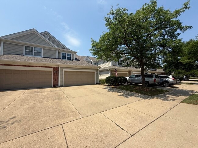 Building Photo - 230 Woodstone Cir