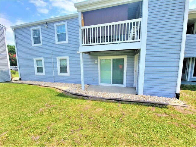 Foto del edificio - 1356 Glenns Bay Rd