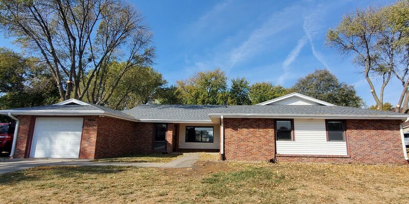 Primary Photo - 3631 N 20th St