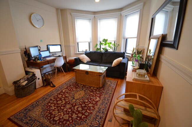 Foto del edificio - 51 Park Dr