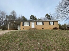 Building Photo - 1808 Riveria Dr