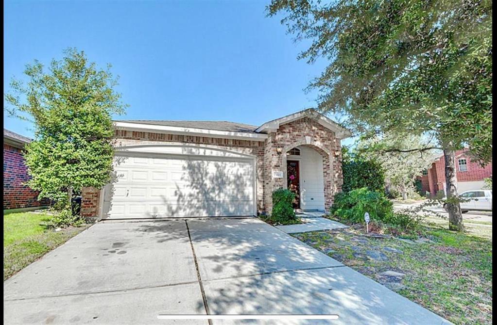 Primary Photo - 15602 Ashbournne Springs Ln