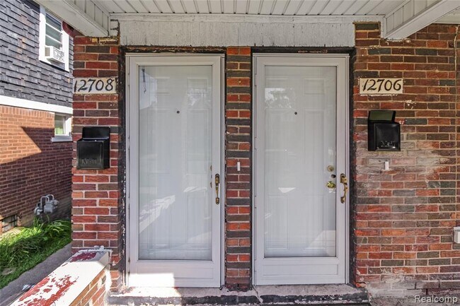 Building Photo - 12706 Littlefield St