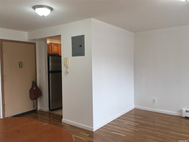 Building Photo - 135-37-135-37 37th Avenue