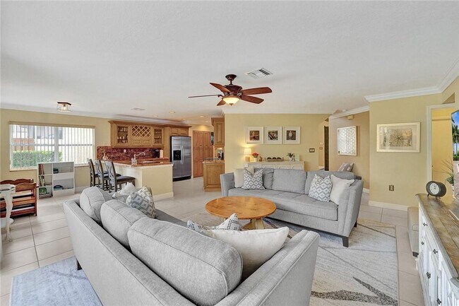 Foto del edificio - 16763 NW 13th St