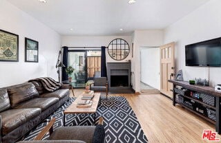 Building Photo - 1133 24th St