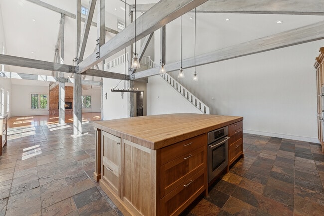 Building Photo - 9246 Par Ct