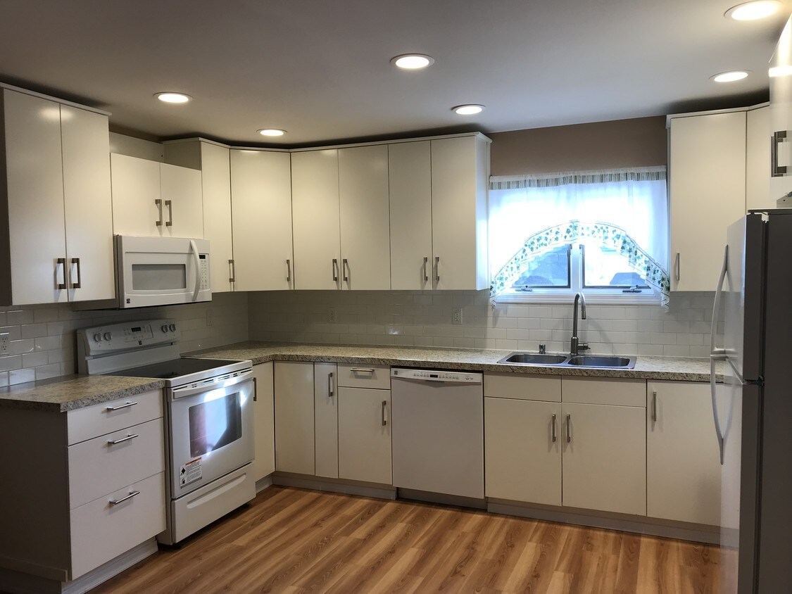 3613 Denali Ave, Ketchikan, AK 99901 Apartments at 3613 Denali Ave