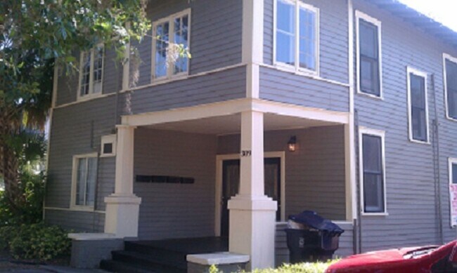 Foto del edificio - 309 S Brevard Ave