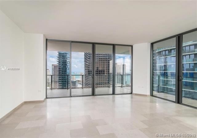 Foto del edificio - 88 SW 7th St