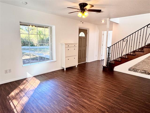 Building Photo - 921 Bradleys Bend