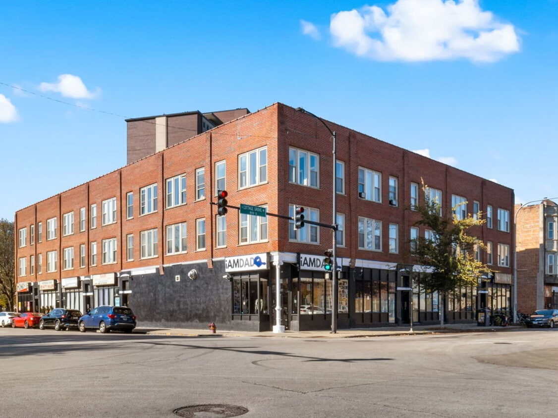 Foto principal - 4254 S Cottage Grove Ave