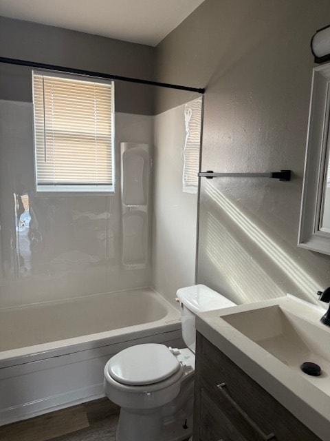 Foto del edificio - 95 Birchwood Ln