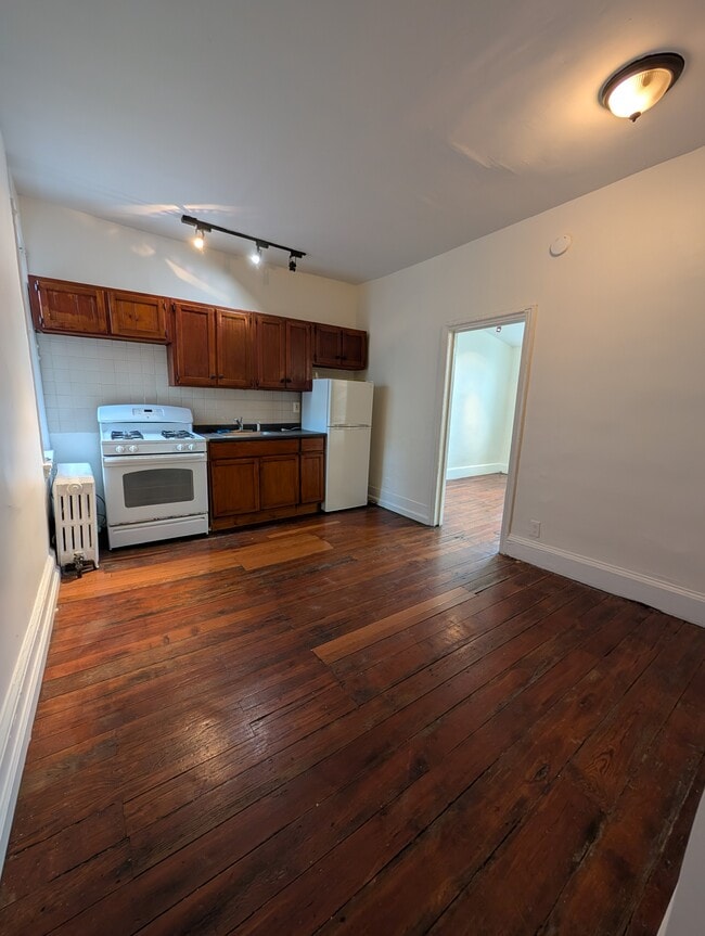 Eat in Kitchen - 2051 N 2nd St