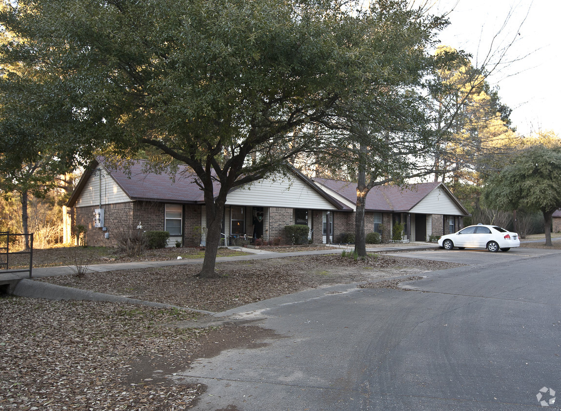 Foto principal - Blanchard Senior Apartments II