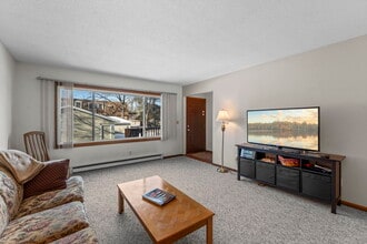 Building Photo - 4214 Xenia Ave N