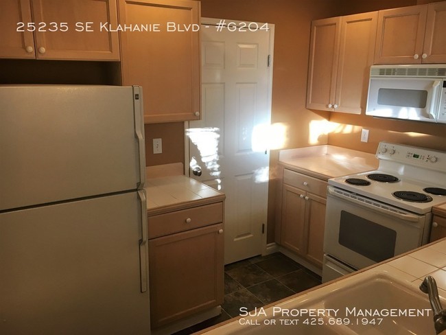 Foto del edificio - 25235 SE Klahanie Blvd