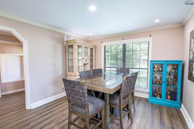 Foto del edificio - 4411 Shady Ln