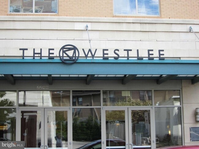 Photo - 2200 N Westmoreland St Apartment