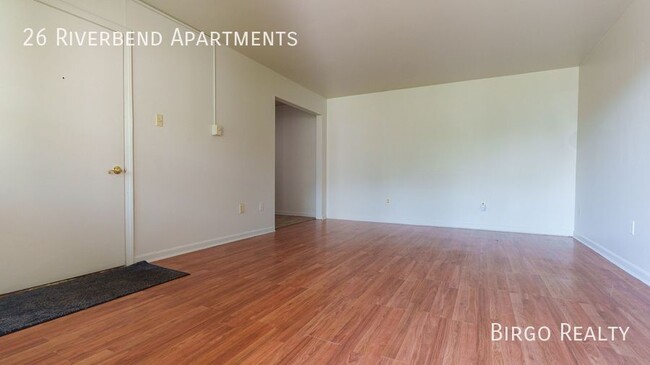 Foto del edificio - Spacious 2 Bedroom Apartment! Move in today!