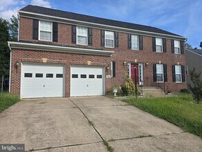 Building Photo - 3311 McClellan Dr