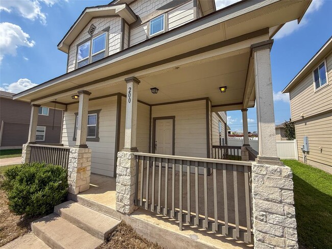 Building Photo - 200 Cane River Rd
