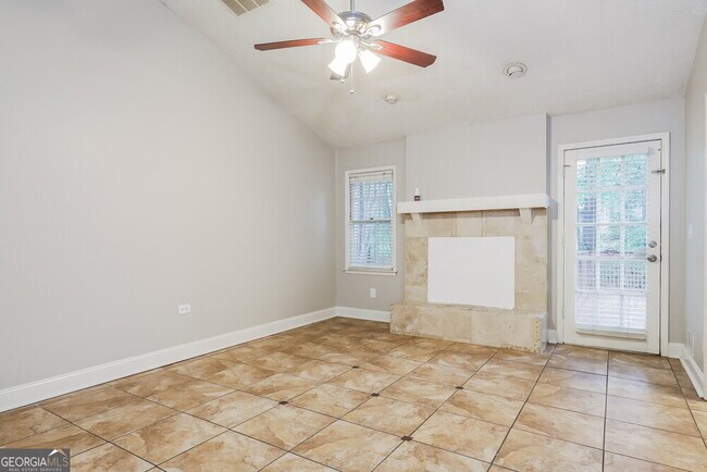 Foto del edificio - 1019 River Stone Ct