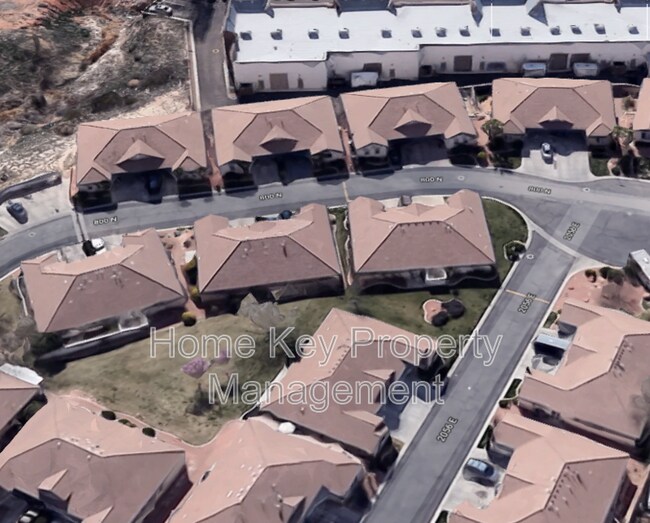 Foto del edificio - 2056 E Middleton Dr
