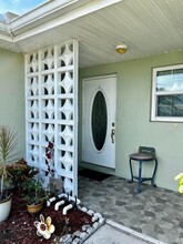 Building Photo - 910 Savannas Point Dr