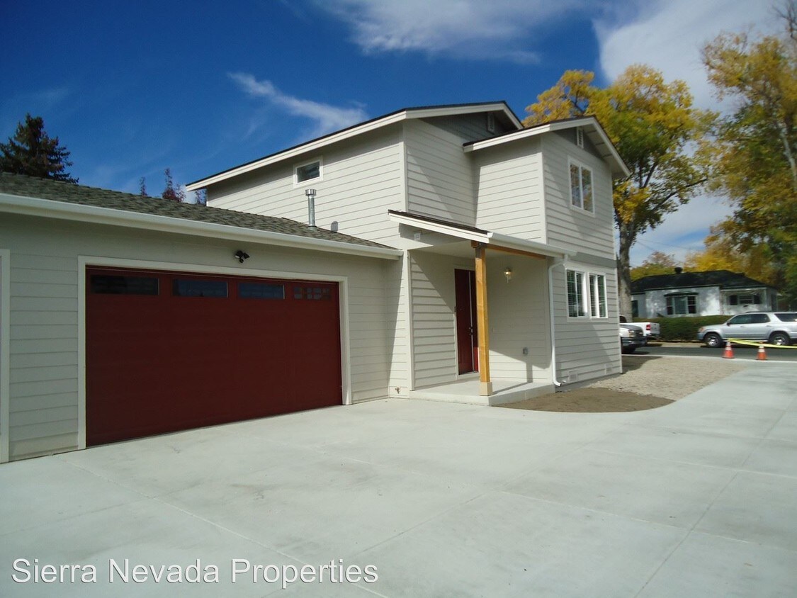 Primary Photo - 720 Mt Rose St